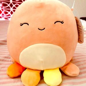 Squishmallow Melina octopus